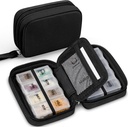 Zannaki Cute Pill Organizer för handväska med två flyttbara 7-dagars Pill Box, Travel PU Leather Pill Case, Portable Weekly Pill Container med lagringsväska för att hålla vitaminer, fiskoljor, tillägg (Black)