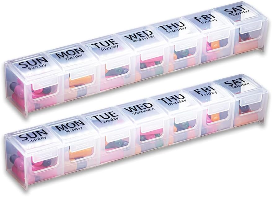 GMS Weekly Pill Organizer - 7-Day Labeled Compartment Pill Case för kosttillskott, vitaminer och medicinering - Säkra latches - Perfekt för daglig användning och resor - Clear - 2 Pack