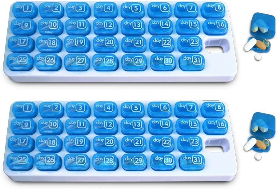 31 Dag Månatliga Pill Organizer med Pop Out Pocket Pill Pods och Storage Tray för vitaminer, kosttillskott, hem, arbete eller resor - 2 Pack Blue