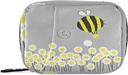 Cartoon Daisy Bee Pill Box 7 Day Pill Case Travel Pill Organizer Bag med Zipper Portable Weekly Case Compact Size för vitamin Supplement Holder