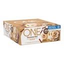 ONE Protein Bars, Cinnamon Roll, Gluten Free med 20g Protein och 1g Sugar, Pantry Staples, 2,12 oz (12 greve), Förpackning maj Vary