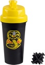 Karate Kid Cobra Kai 25oz Shaker Bottle w/Blender Mixer Ball - Drick Measurements, Fliptop, Leakproof Screw Lid- Blend Protein Powder, Sportdrycker, Shakes, Smoothies - Officiellt licensierad