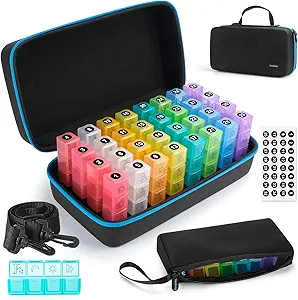 Yewltvep Monthly Pill Organizer 4 gånger om dagen, Pill Box Organizer med 32 dagliga kompartement, 30 Day Pill Organizer 4 gånger per dag Pill Holder med hård Shell Travel Case + Weekly Pill Bag 4 gånger om dagen
